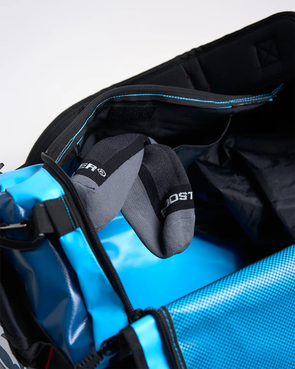 Rooster 50L Semi-Dry Duffel Bag (SKU: 147306)