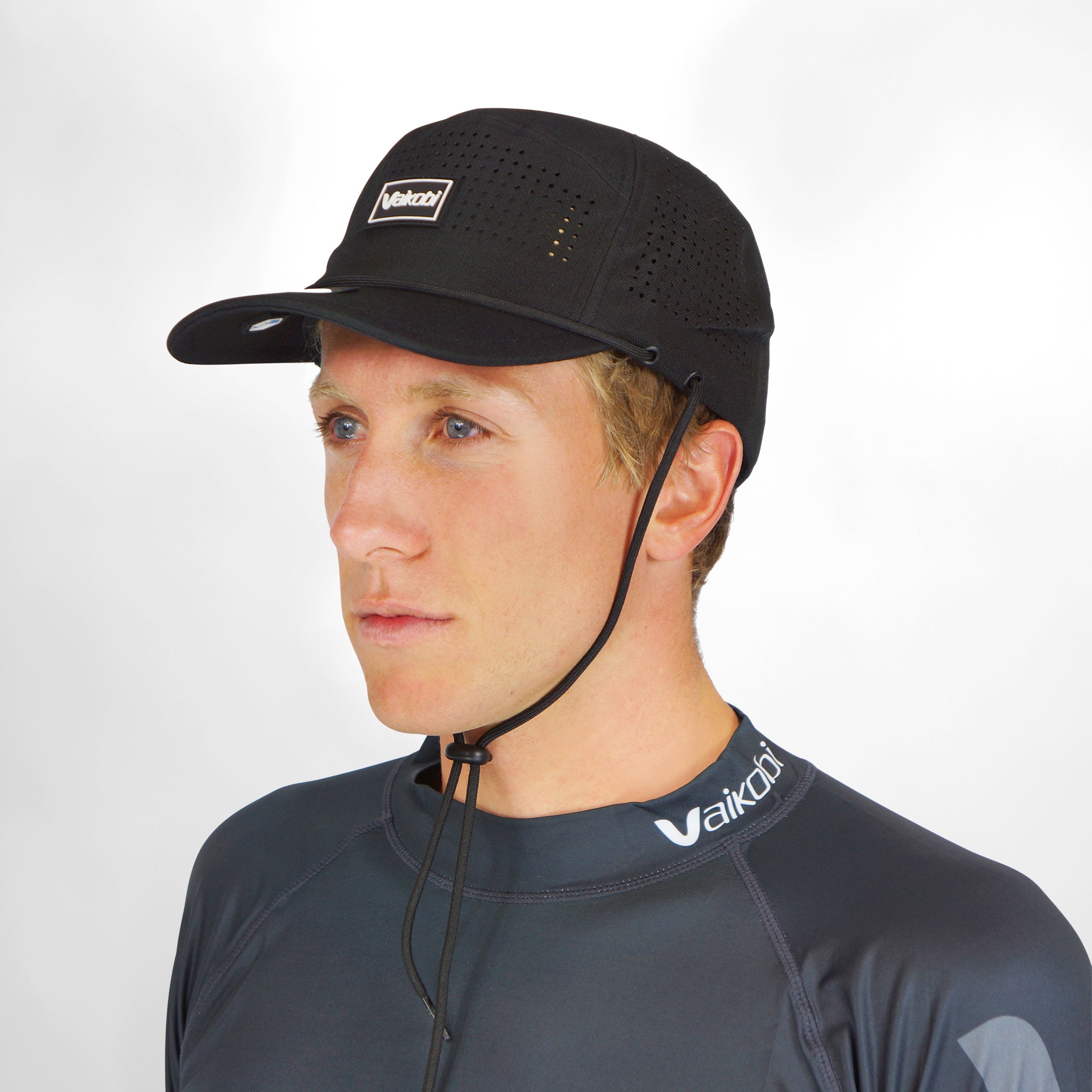 Vaikobi IPS Cap with cord - Dinghy Sailing Head Protection (helmet) - Black (VK-405-BK)

LIGHTWEIGHT BUMP, KNOCK &amp; CUT PROTECTION FOR WATERSPORTS

Vaikobi's NEW IPS - IMPACT PROTECTION SYSTEM - The perfect solution to dinghy sailing head protection. A great and comfortable alternative to a full dinghy sailing helmet.