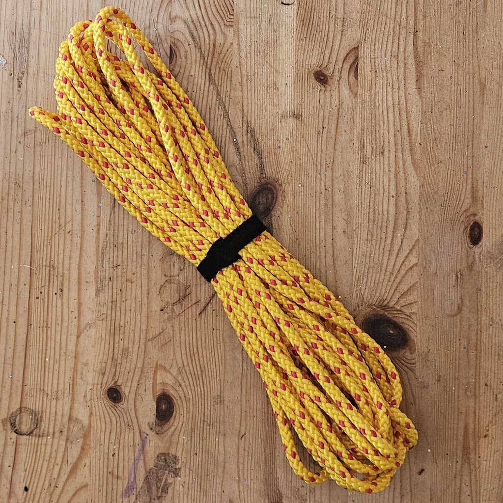 SP Floating Dinghy Tow Line - 10m pack

8mm Yellow Floatline with a red fleck, made from 8-plait Multifilament Polypropylene

Supplied in a 10m length. Legally required for most events and club racing.