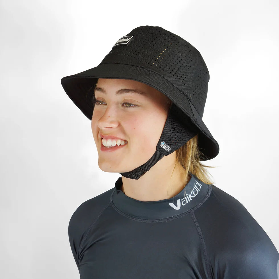Vaikobi IPS Bucket Bump Hat with strap - Dinghy Sailing Head Protection (helmet) - Black (VK-406-BK)

LIGHTWEIGHT BUMP, KNOCK &amp; CUT PROTECTION FOR WATERSPORTS

Vaikobi's NEW IPS - IMPACT PROTECTION SYSTEM - The perfect solution to dinghy sailing head protection. A great and comfortable alternative to a full dinghy sailing helmet.